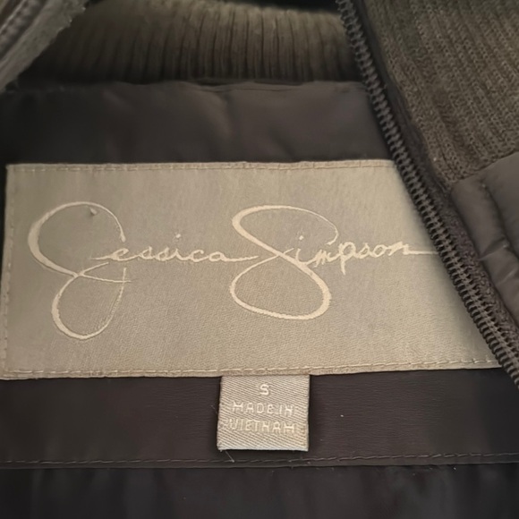 Green Puffer Jacket with Faux Fur Hood - Picture 9 of 12